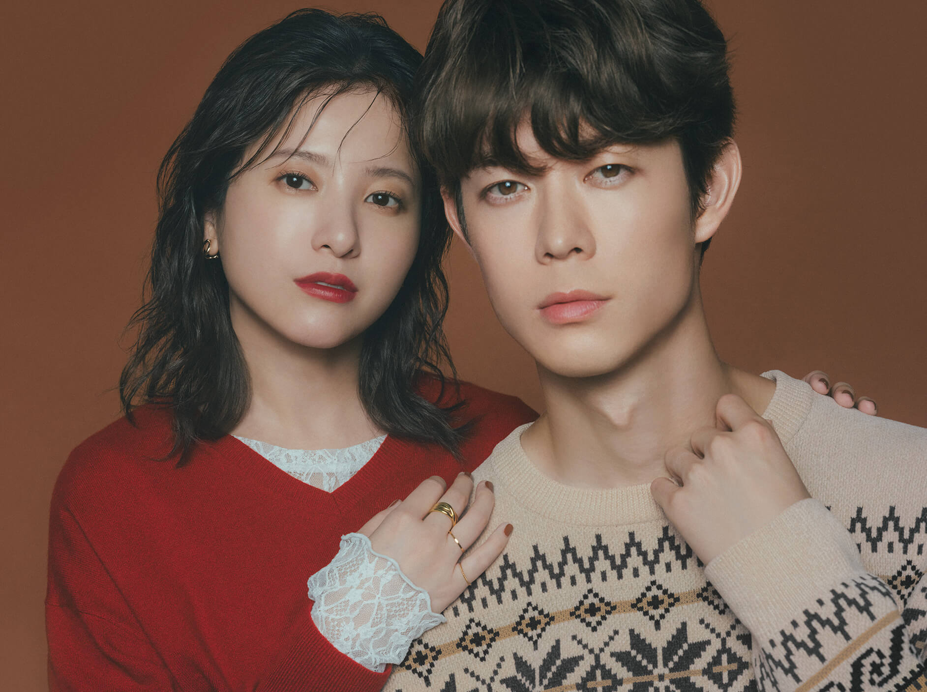 まちがいない服。メインビジュアル　吉高由里子さん、宮沢氷魚さん